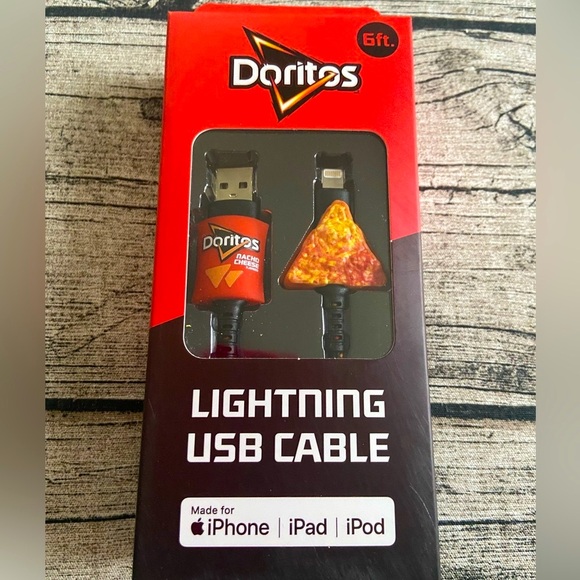 NWT! Lightning USB cable. Charger with Doritos chips design. Brand new in box. - Picture 1 of 7